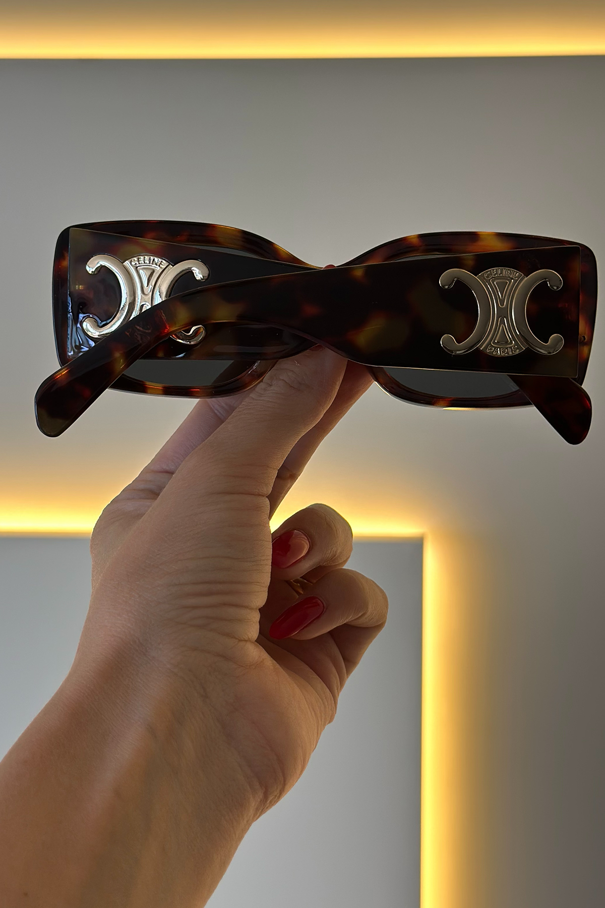 Cln- Güneş Gözlüğü Leopar Logo Detay 22-08-2025