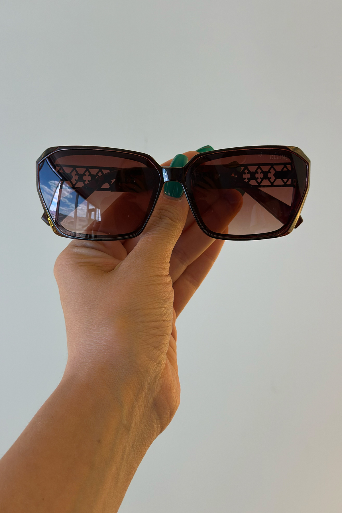 Cln - Güneş Gözlüğü Siyah Üç Logo Detay 07-2025-1